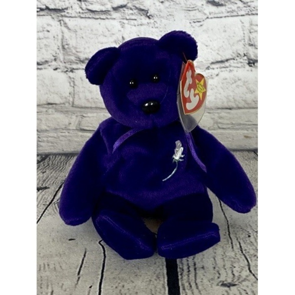 RARE New 1997 TY Princess Diana Beanie Baby, China, P.E.‎ No Space Acrylic Box